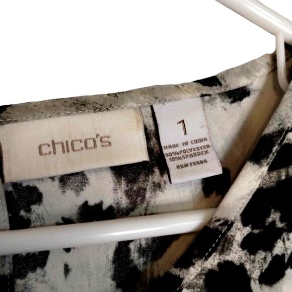 Chicos Black & White Flowy Cheetah Print Blouse - Size 1 (8-10) - Picture 3 of 5